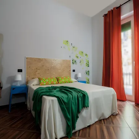 Bed & Breakfast Your Bed 4*