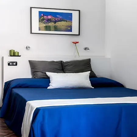 Your Bed Bed & Breakfast 4*