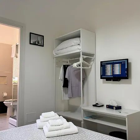 Your Bed فندق مبيت وإفطار نابولي