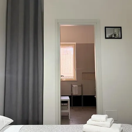 فندق مبيت وإفطار Your Bed نابولي