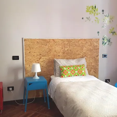 לינה וארוחת בוקר Your Bed 3*